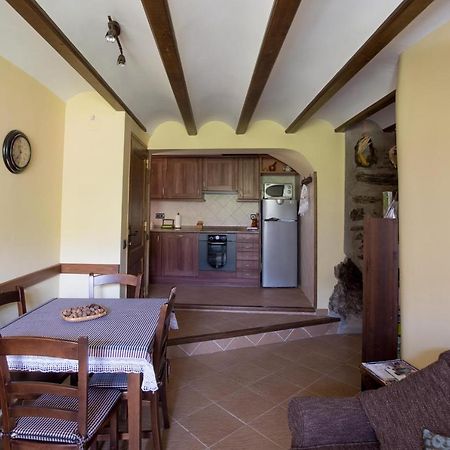 Casa Coix Apartment Escas Екстериор снимка